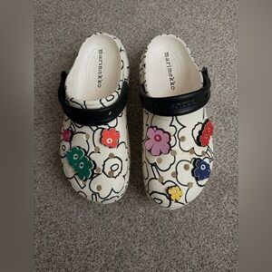 Marimekko x Crocs, Women’s size 10